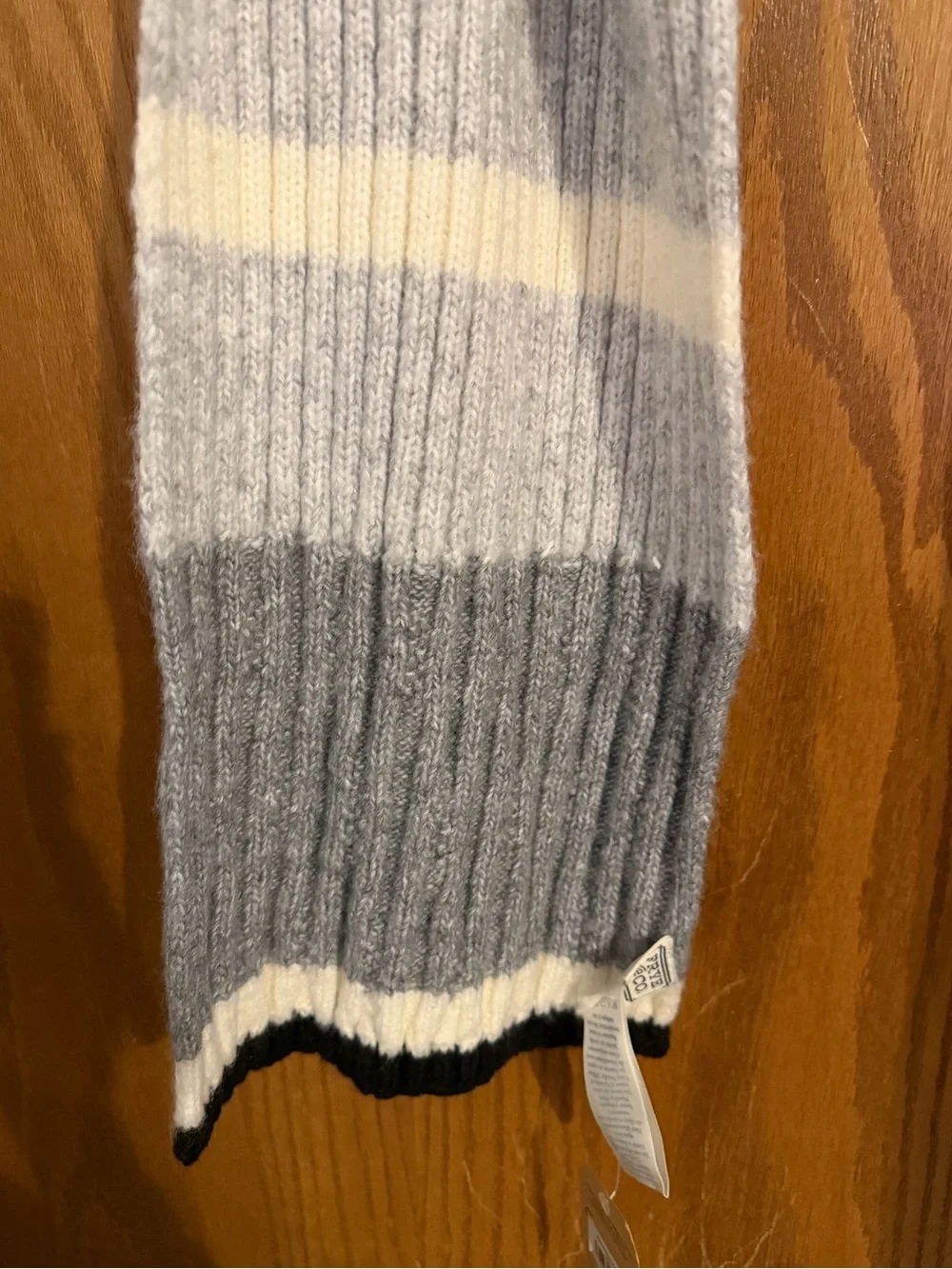 Frye Ribbed Knit Beanie in Light Gray and Cream